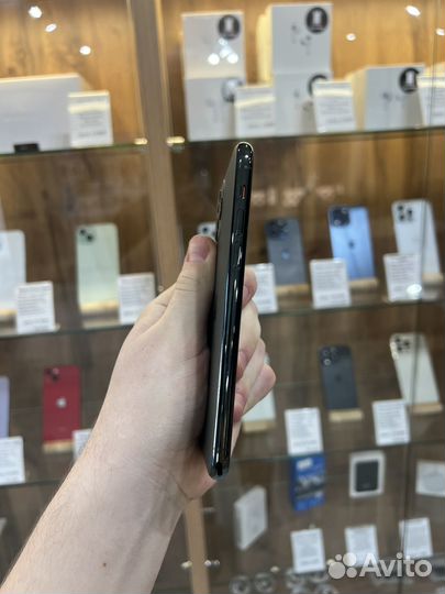 iPhone 11 Pro, 64 ГБ