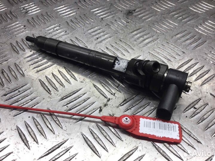 Форсунка Mercedes C-klasse a6460700787; 0445119238