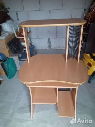 Компьютерный стол бу