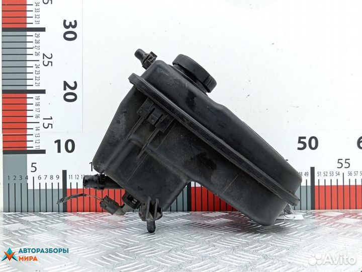 Бачок расширительный BMW 5 E60/E61 рест. 2010