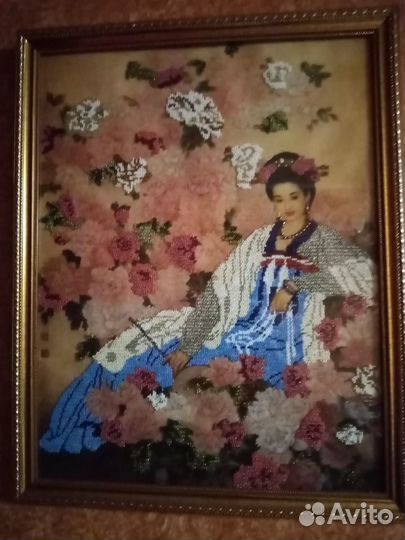 Картина из бисера ручной работы