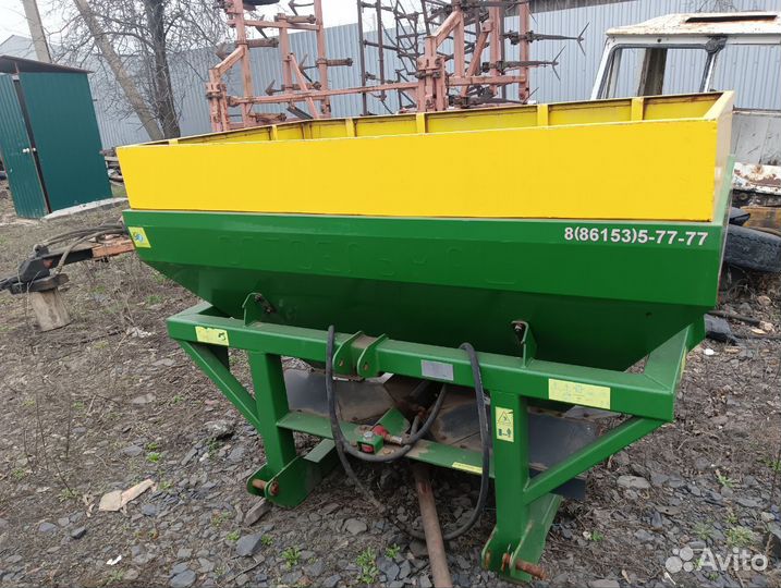 Разбрасыватель удобрений Оптсельмаш Лидер 900, 2021