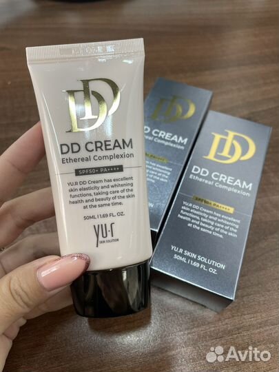 Тональный крем корейский YU R