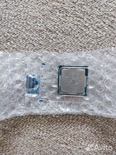 Процессор Intel core i3 8100
