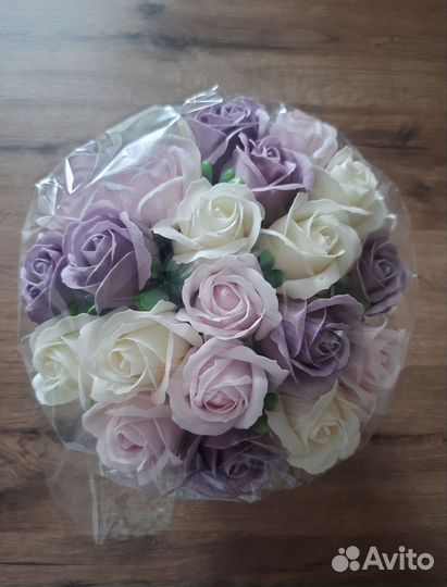 Букет из мыльных роз 21шт