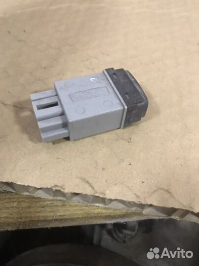 Блок управления зеркалами светом Mitsubishi Lancer