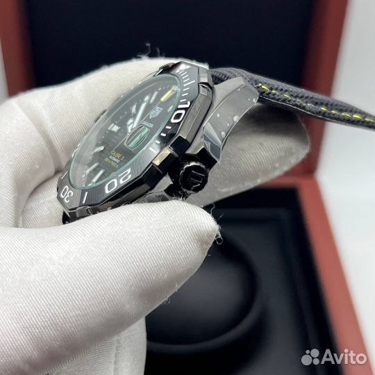 Часы Tag Heuer aquaracer