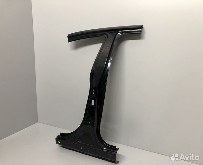 Стойка кузова центральная левая Mitsubishi Outland