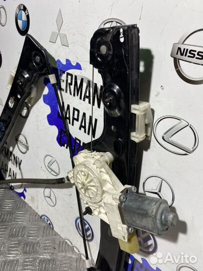 Стеклоподъемник передний правый BMW E90