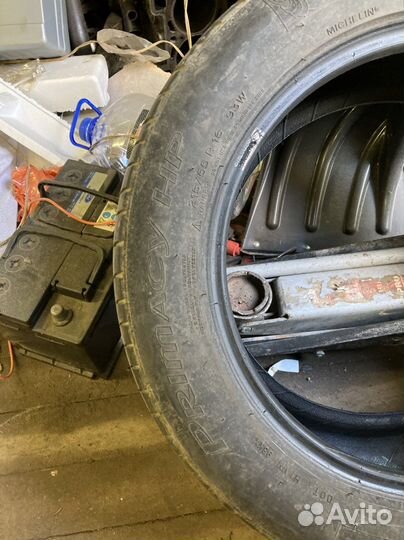 Michelin Primacy HP 215/55 R16 93W