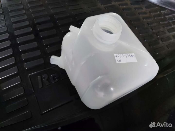 Расширительный бачок Шевроле нива