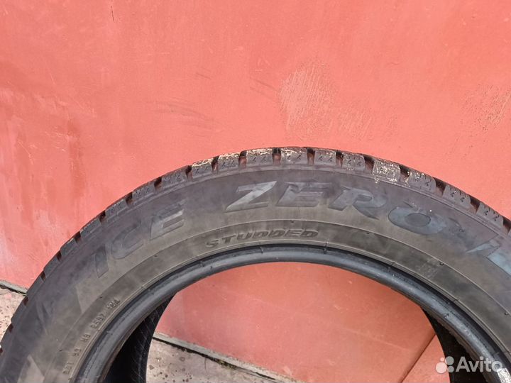 Pirelli Ice Zero 235/55 R18