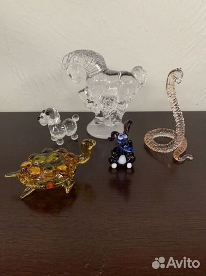Миниатрные стеклянные фигурки животных