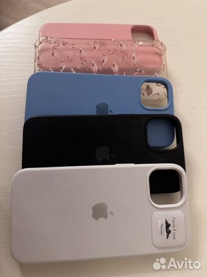 Чехол на iPhone 13