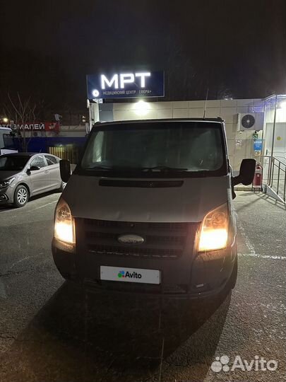 Ford Transit цельнометаллический, 2008