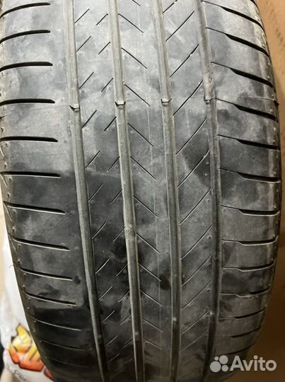 Bridgestone Alenza 001 235/55 R19
