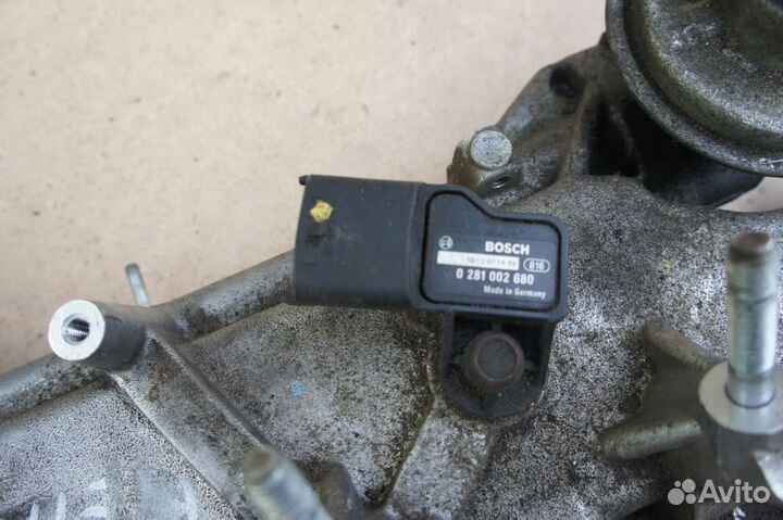 Mazda BT-50 Ford ranger впускной коллектор