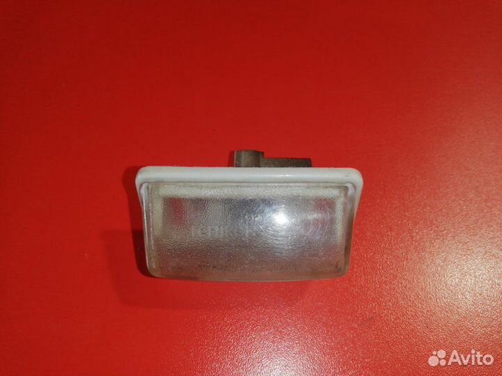 Подсветка номера задняя правая Toyota Corolla