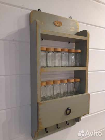 Полка настенная навесная