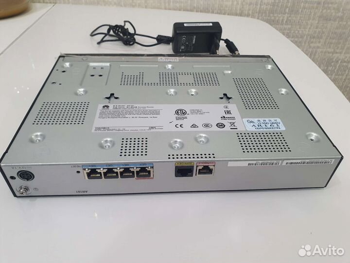 Маршрутизатор Huawei AR161