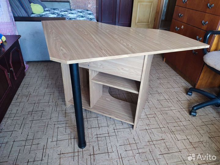 Компьютерный стол бу