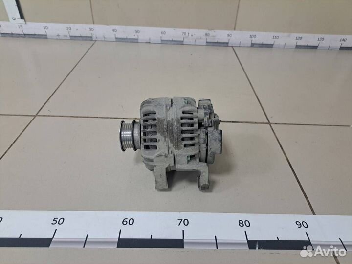 Генератор Opel Zafira B