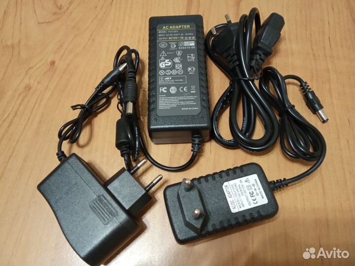 Блок питания DC 12V 1А, 2А