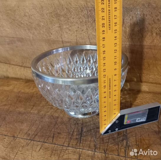 Хрустальные вазы, пепельница