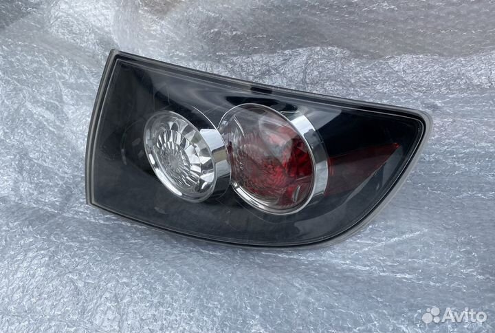 Фонарь задний Mazda 3