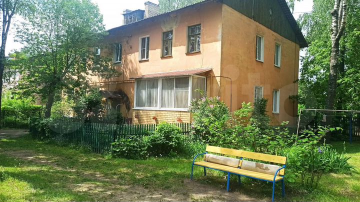 2-к. квартира, 40 м², 1/2 эт.