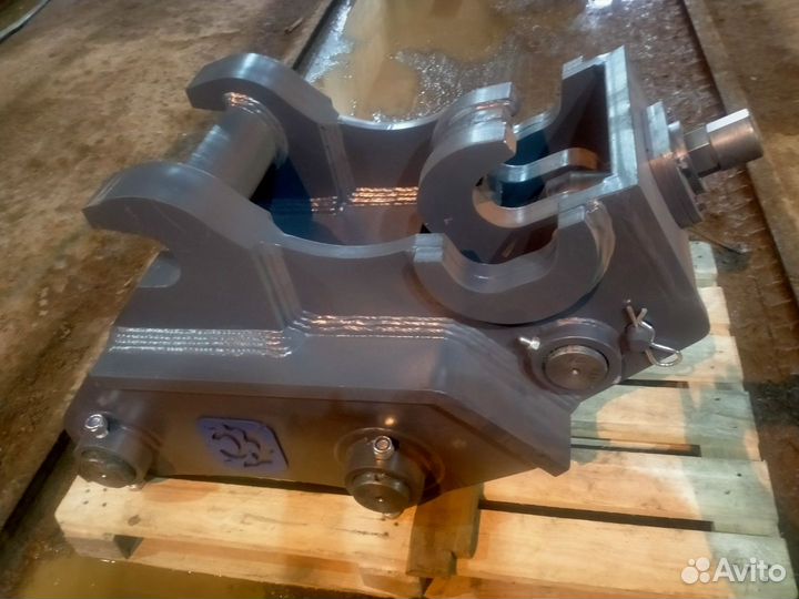 Быстросъем (квиккаплер) для экскаватора Doosan