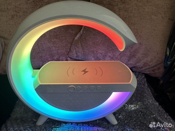 Смарт -Колонка -Лампа с Беспроводной зарядкой