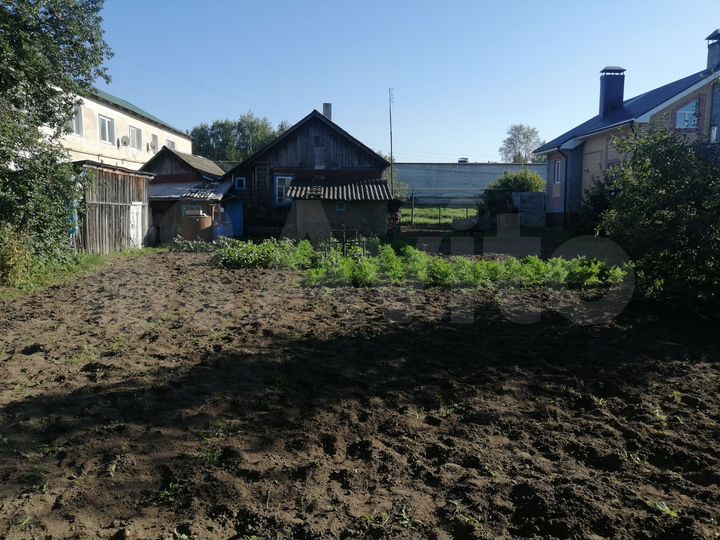 Дом 47 м² на участке 8,4 сот.