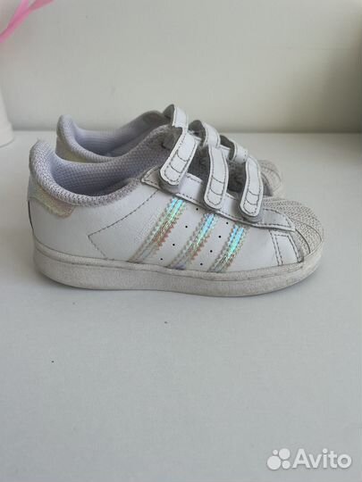 Кроссовки adidas детские