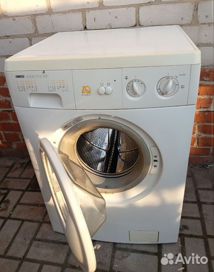 Стиральная машина zanussi бу