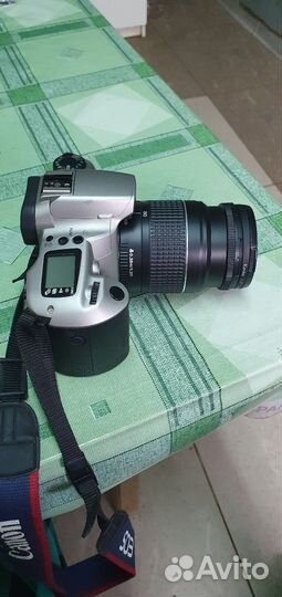Пленочный зеркальный фотоаппарат Canon EOS 3000N