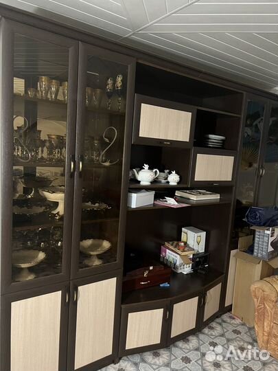 Стенка в гостиную