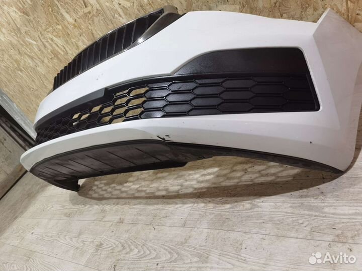 Бампер передний Skoda Rapid 2