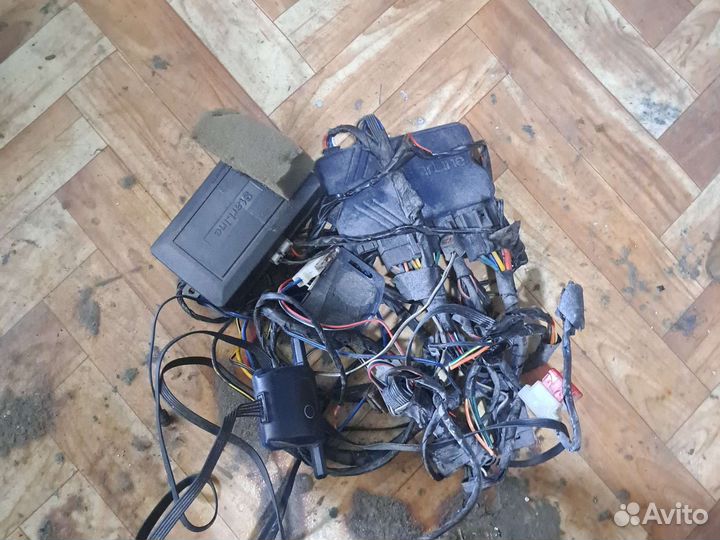 Сигнализация с автозапуском scher-Khan Magikar 5