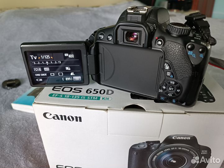 Зеркальный фотоаппарат canon eos 650d