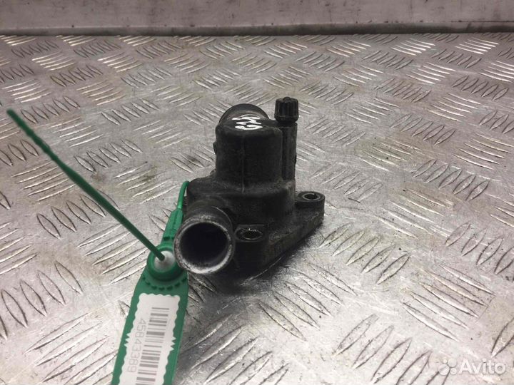 Корпус термостата Renault Kangoo 7700110713 D4f712