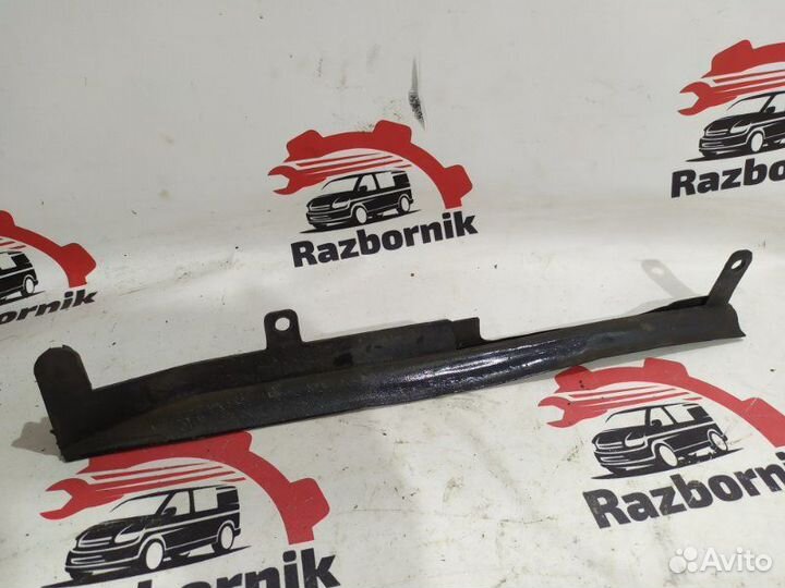 Лючок топливного бака Mercedes Vito W639 2.1D 2004