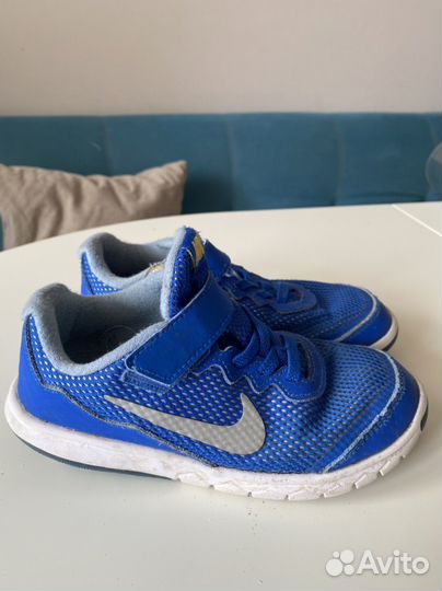 Кроссовки nike размер 28,5