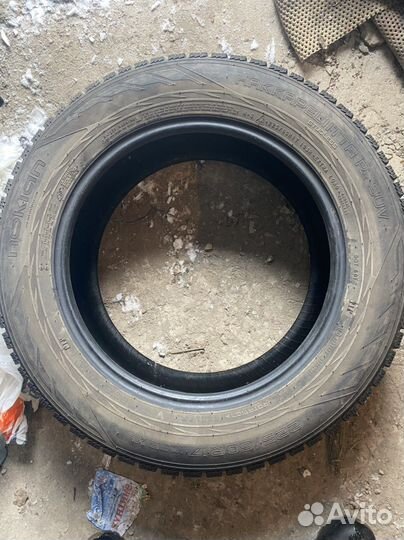 Nokian Tyres Hakkapeliitta R2 SUV 225/60 R17 103