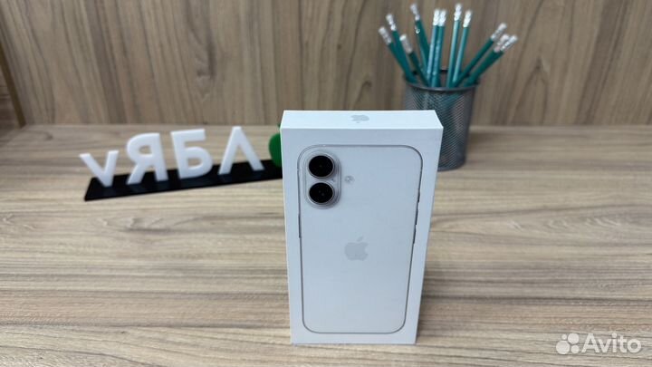 iPhone 16, 256 ГБ
