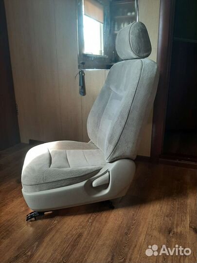 Водительское кресло