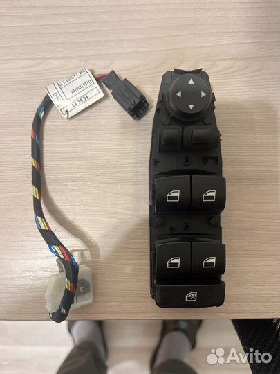 Блок управления стеклоподъемниками со складыванием