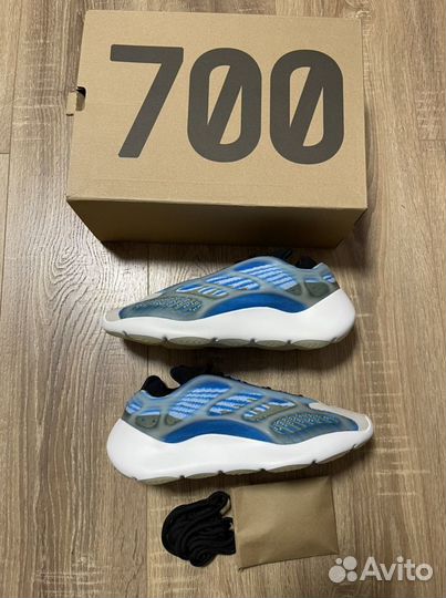 Adidas Yeezy 700 Arzare Оригинал