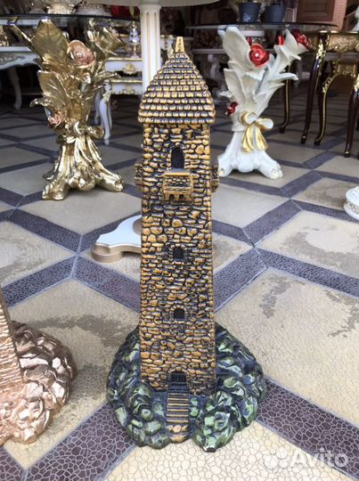 Башни Ваза «Копилник»