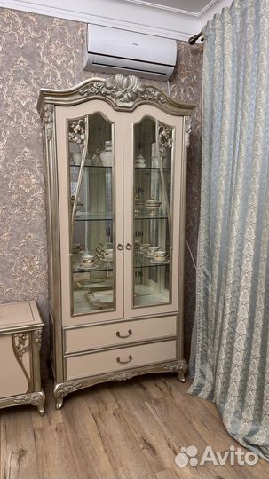 Гарнитур спальний